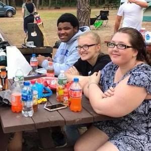 Meet your Posher, Devin